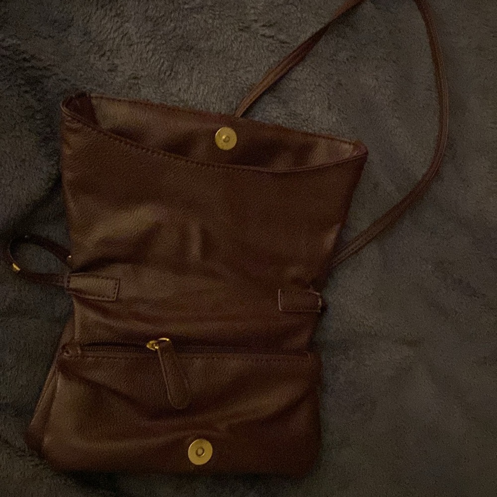 LA couture purple w/ gold stud shoulder bag - Picture 2 of 2